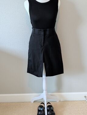 Ann Taylor Black Bermuda Shorts